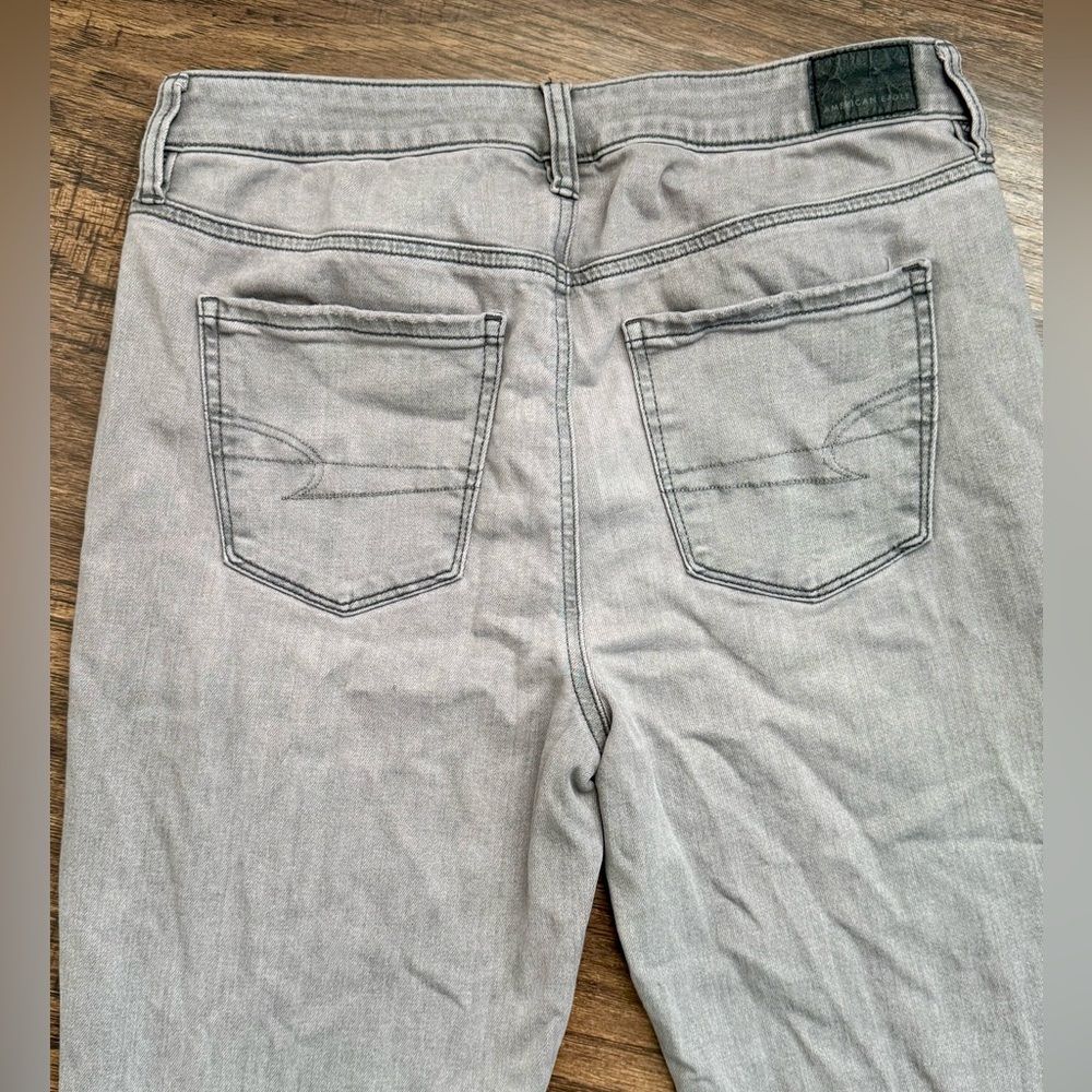 American Eagle Outfitters Women's Light Gray Ripped Skinny Jeans Sz 6 - Picture 5 of 12